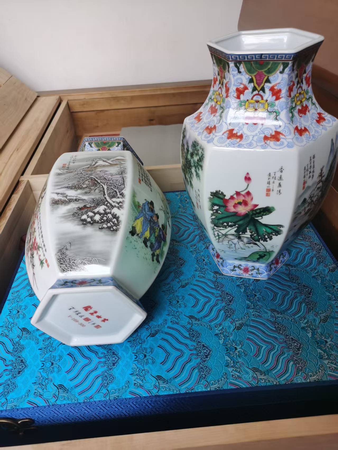 120137何起强六方尊